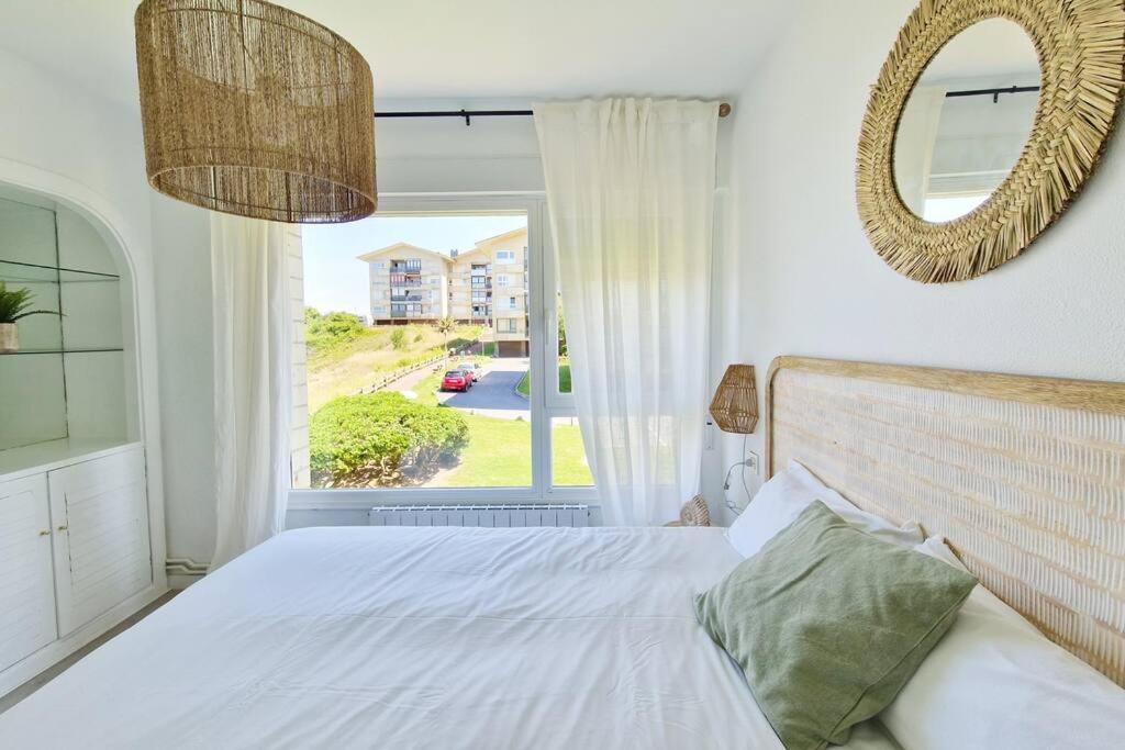 Astonishing Sea Views - Club & Pool & Parking By Aloha Bilbao Apartment Sopelana Exterior photo